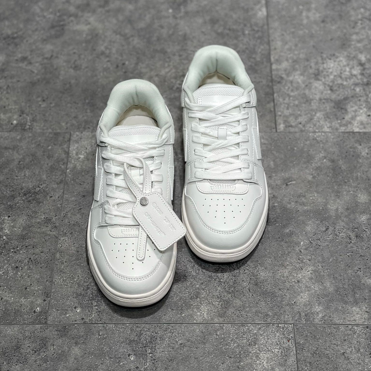 OFF W OUT OF OFFICE SNEAKERS
