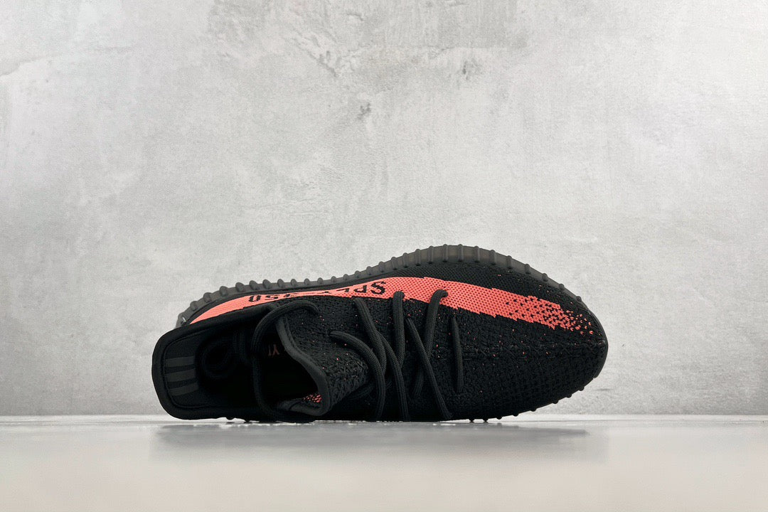 YEEZY BOOST 350 V2