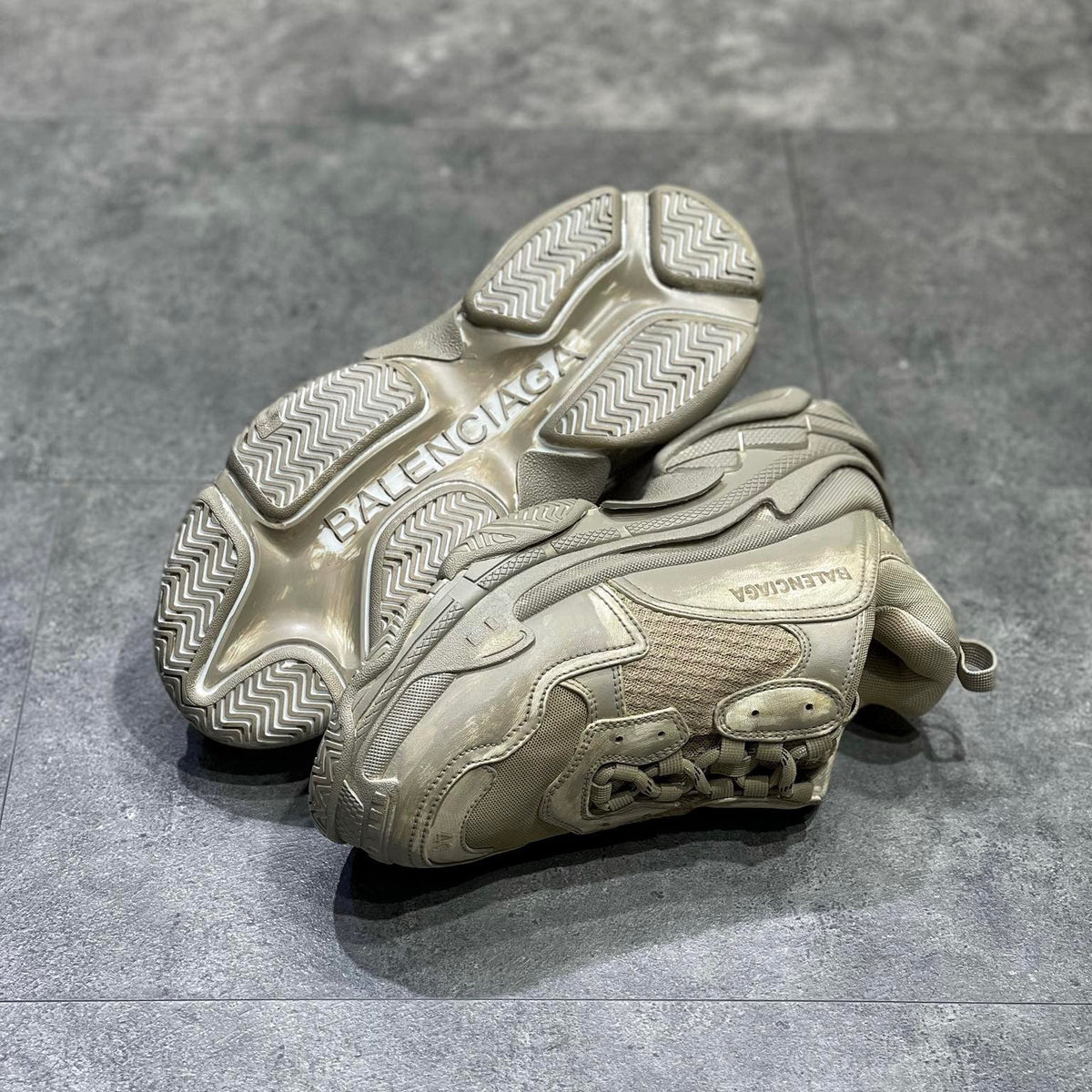 BAL TRIPLE S SNEAKER
