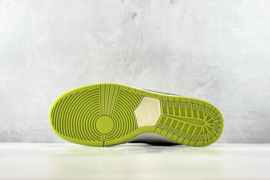 DUNK LOW GREEN APPLE