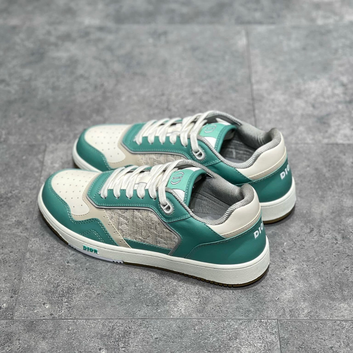 CD B27 SNEAKERS