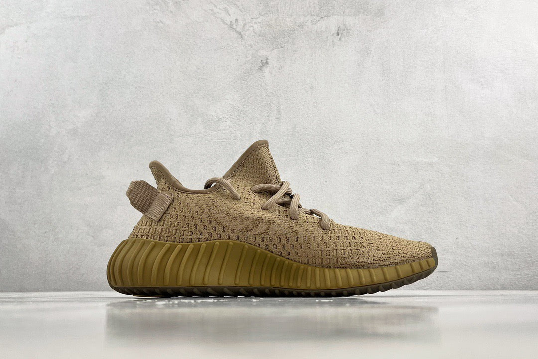 YEEZY BOOST 350 V2