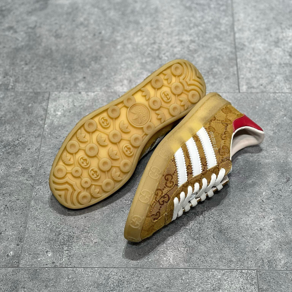 GG x ADID GAZELLE SNEAKER