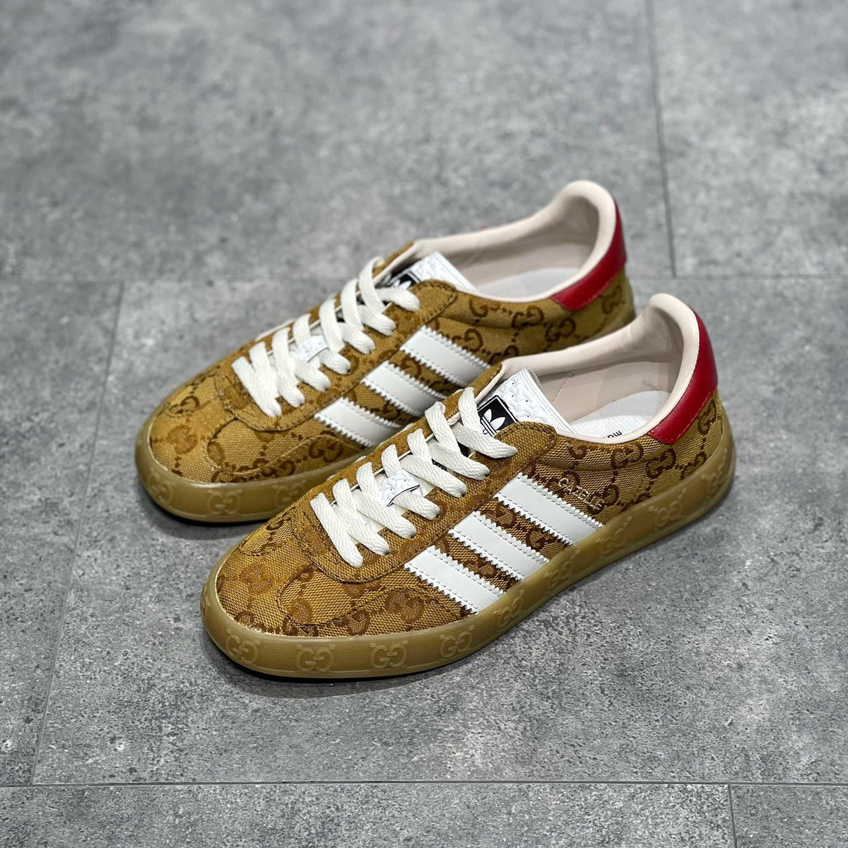 GG x ADID GAZELLE SNEAKER