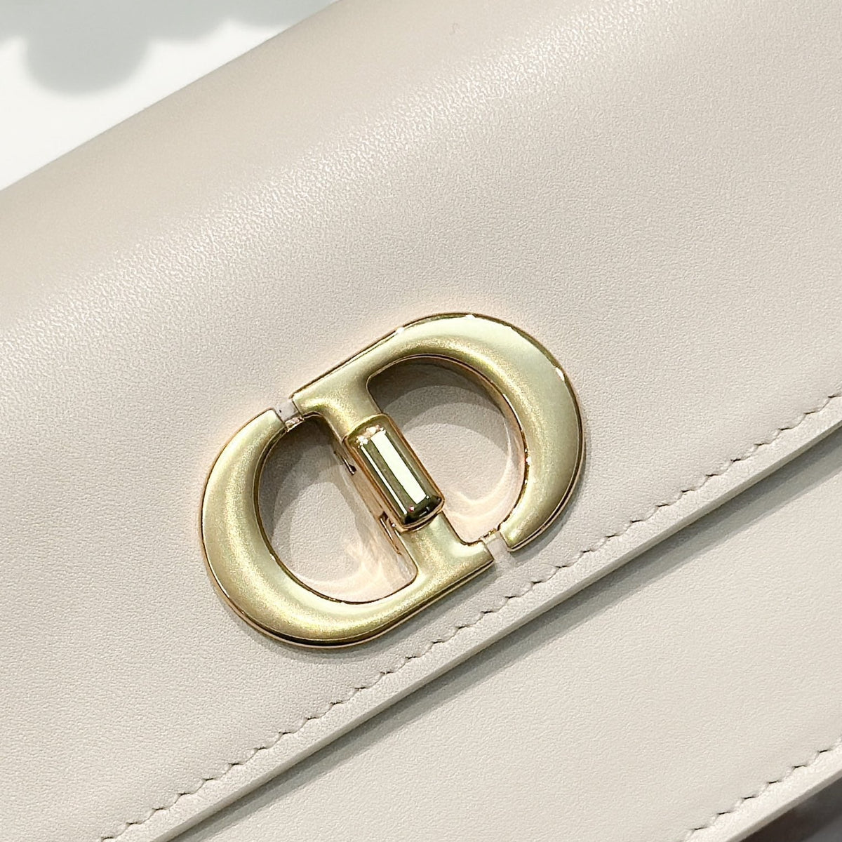 CD SMALL 30 MONTAIGNE AVENUE BAG