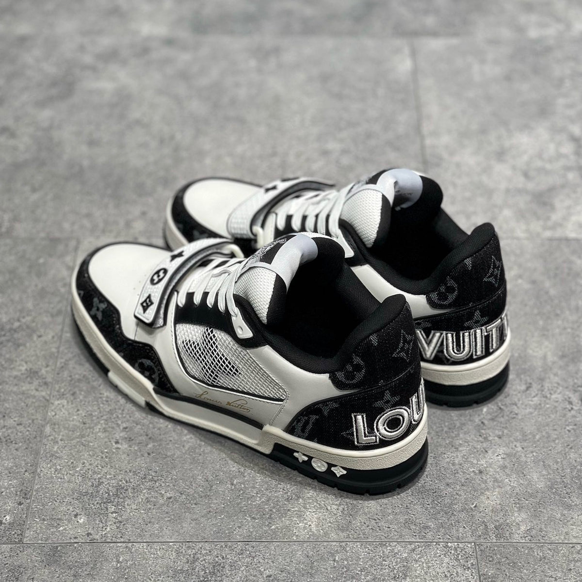 LOU TRAINERS