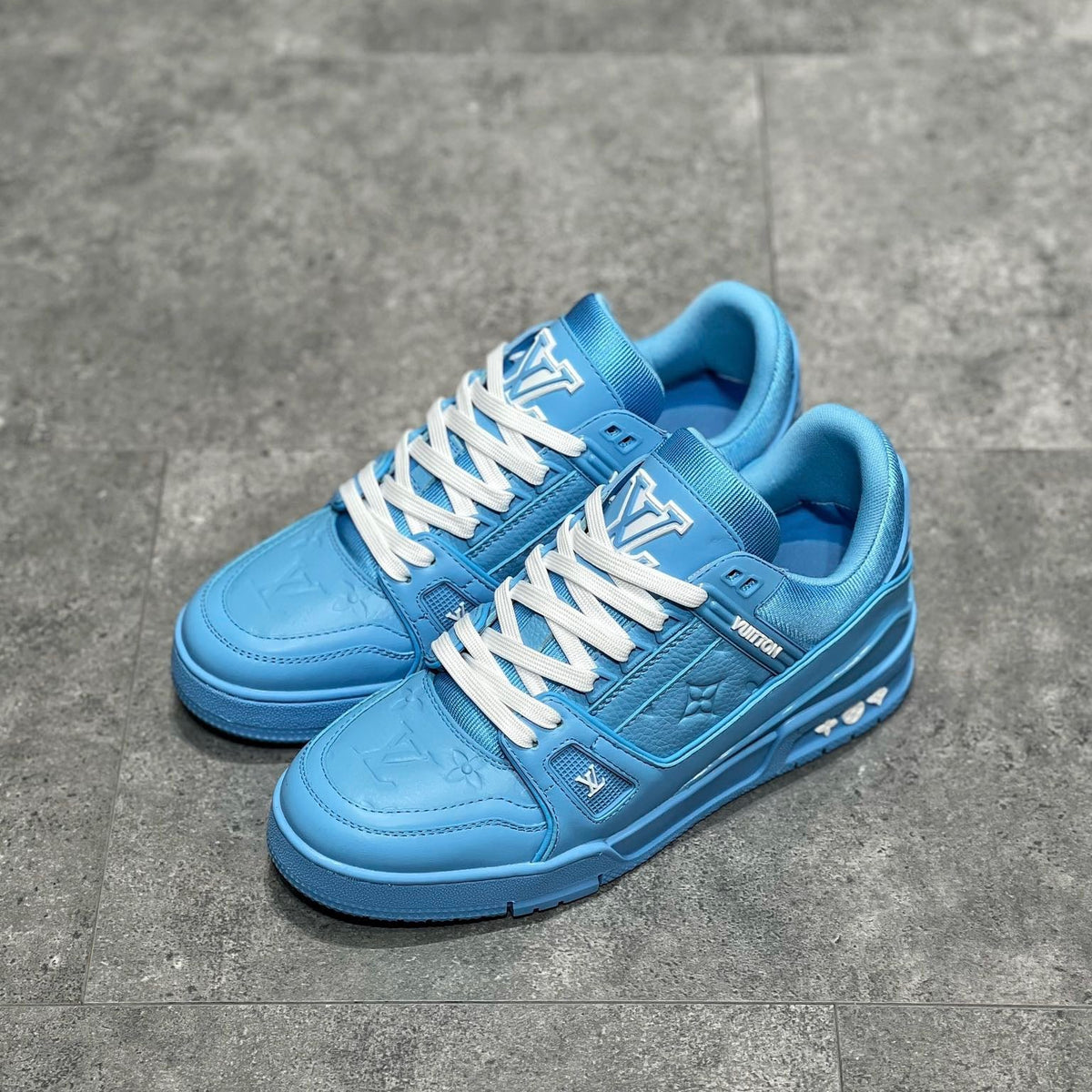 LOU TRAINERS