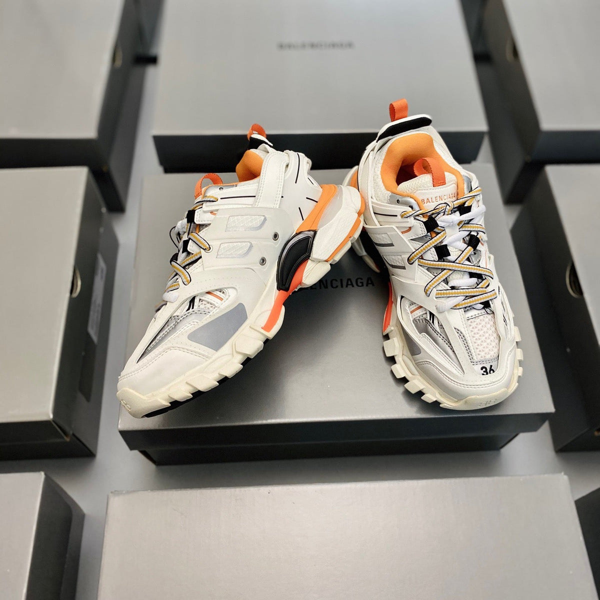 BAL TRACK 3.0 SNEAKERS