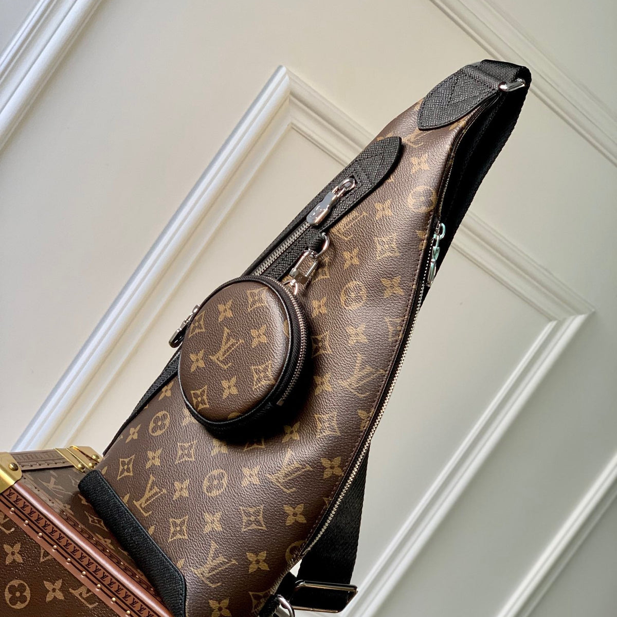 LOU DUO SLING BAG