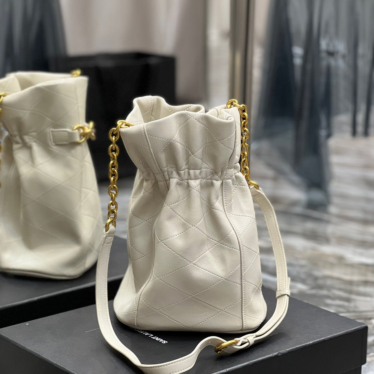 SL LE MAILLON HOOK BUCKET BAG