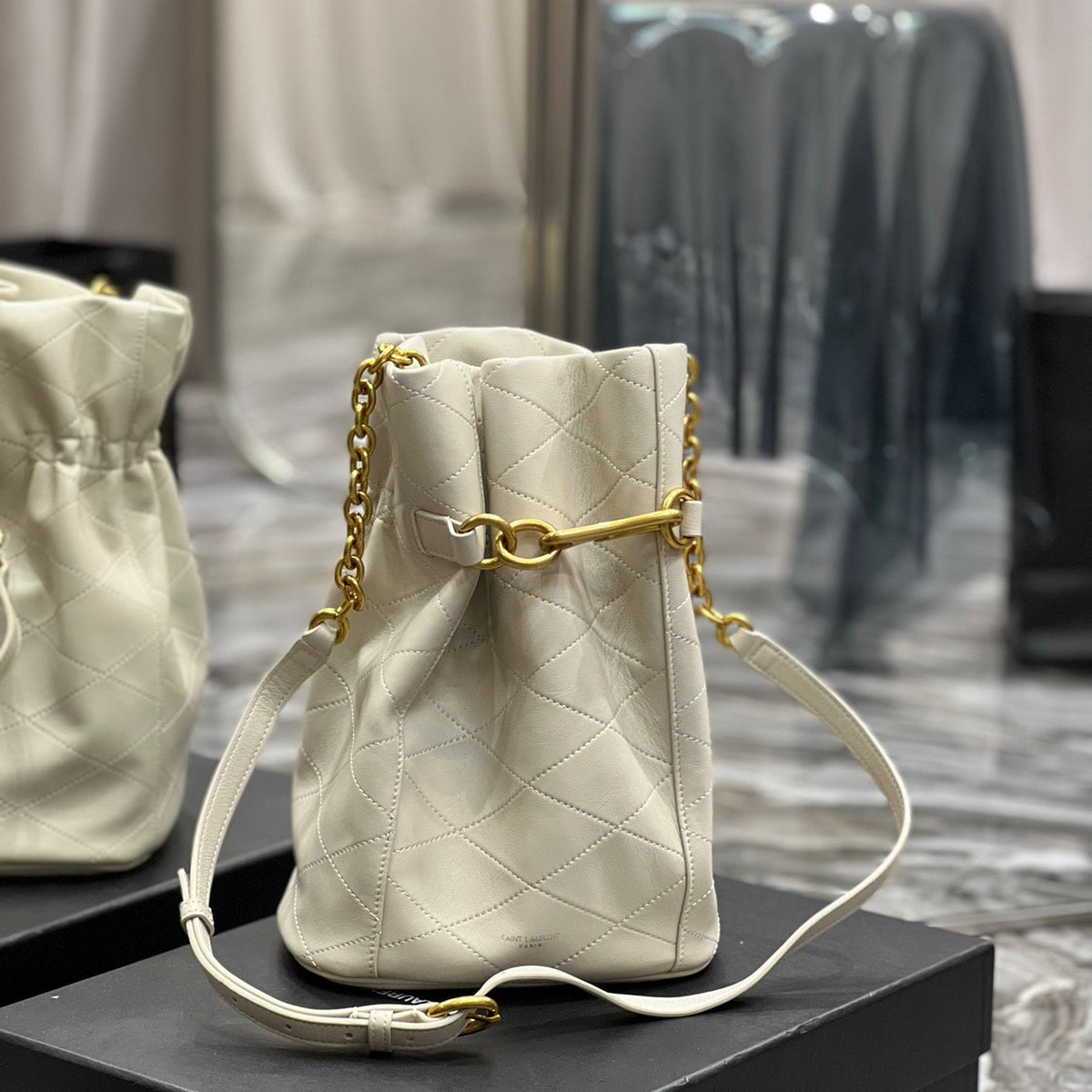SL LE MAILLON HOOK BUCKET BAG