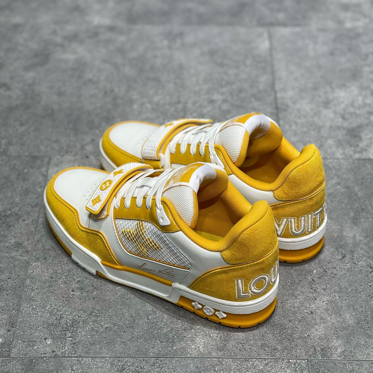 LOU TRAINERS
