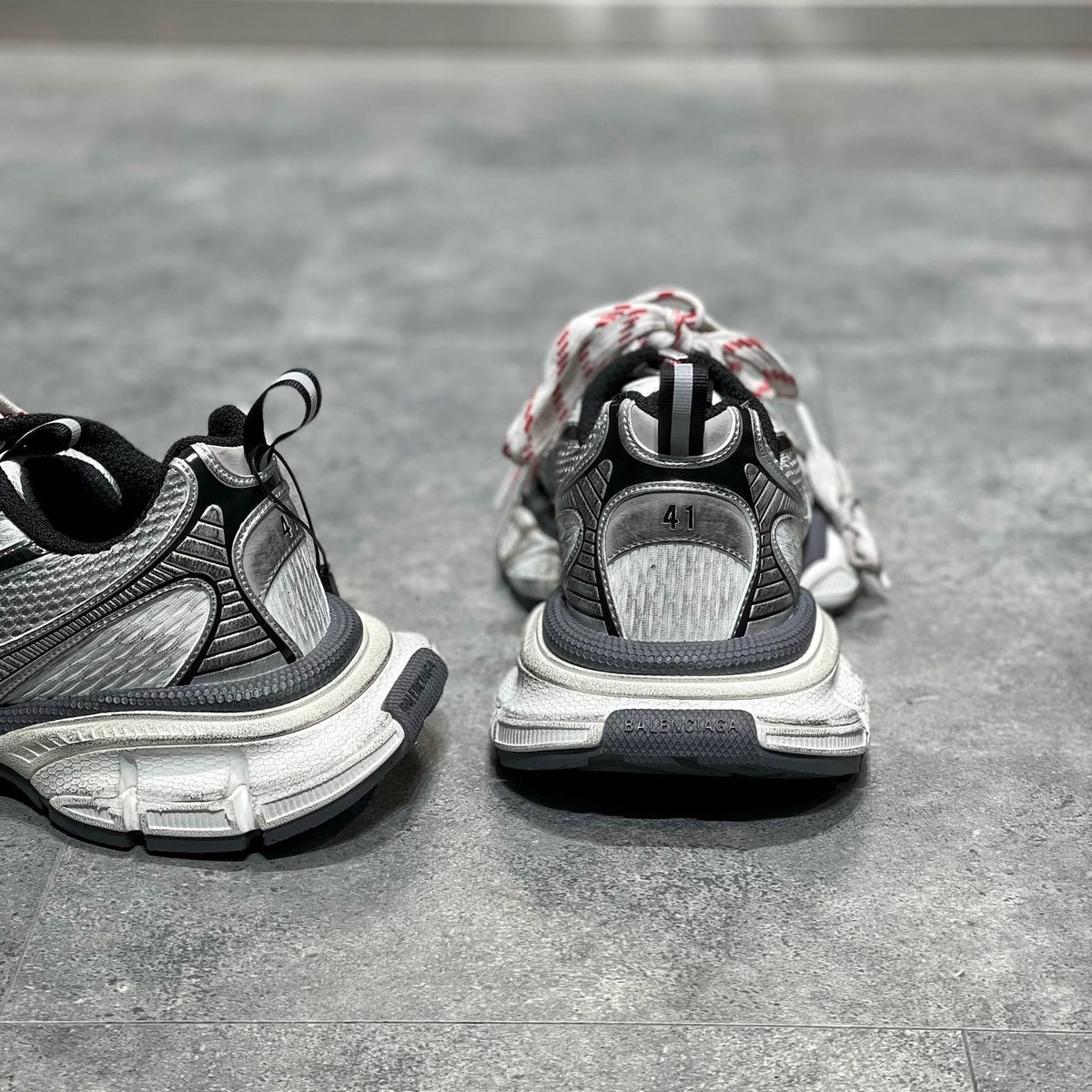 BAL 3XL TRAINERS
