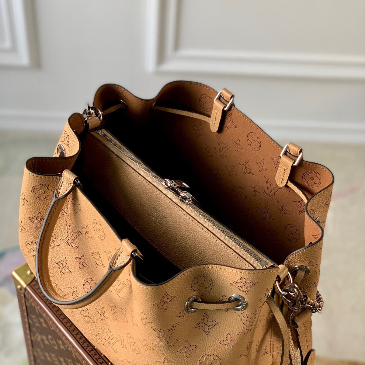 LOU BELLA TOTE BAG