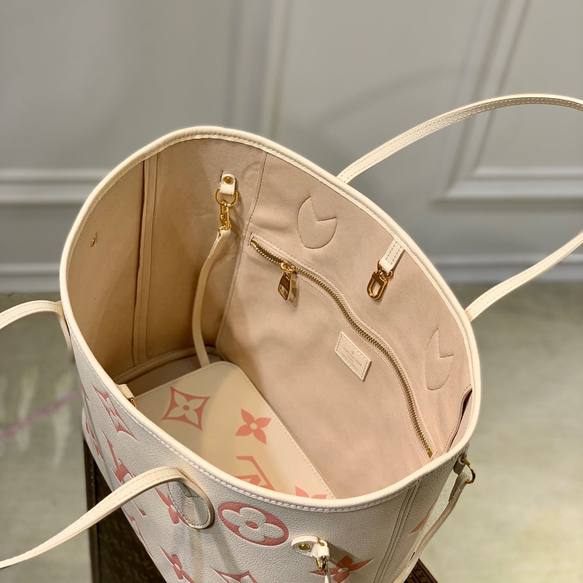 LOU NEVERFULL MM BAG