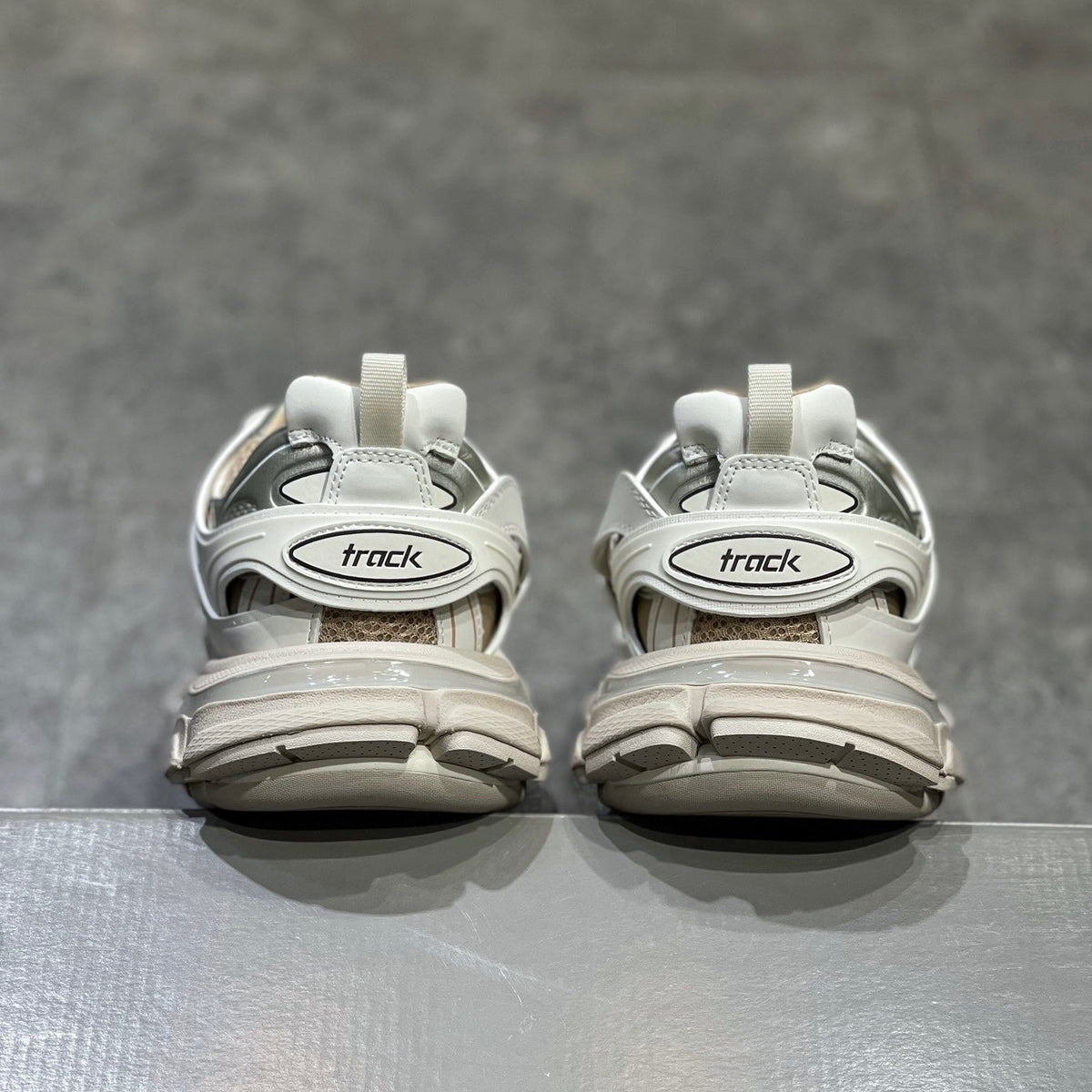 BAL TRACK 3.0 SNEAKERS