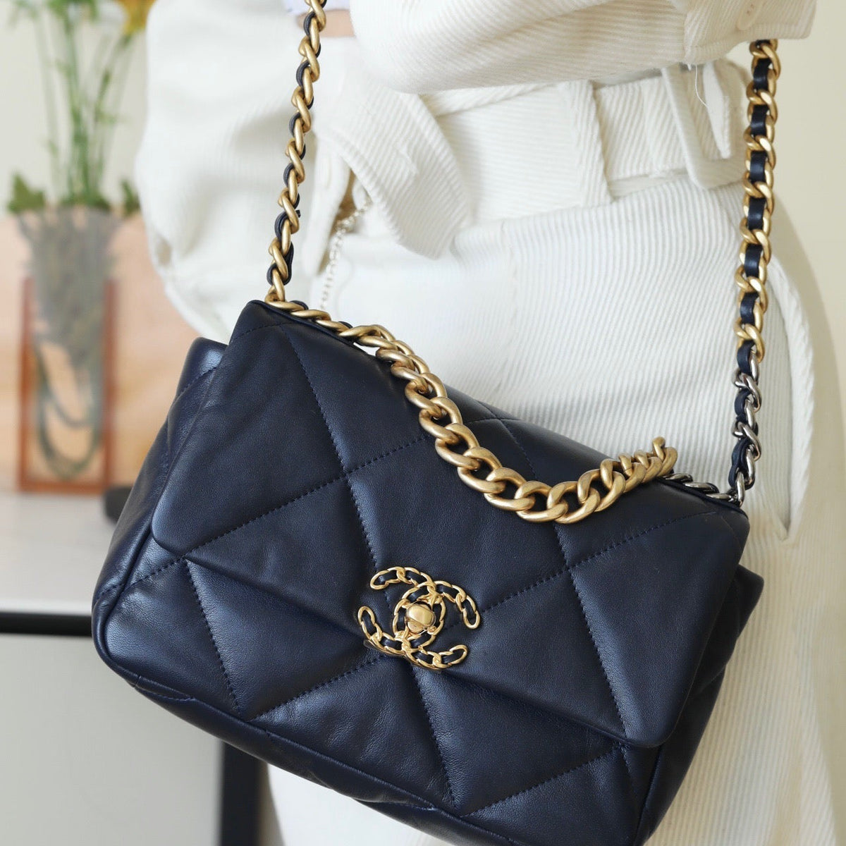 CC 19 BAG