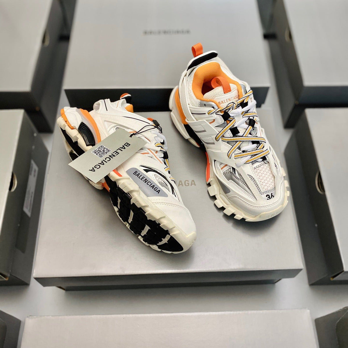 BAL TRACK 3.0 SNEAKERS
