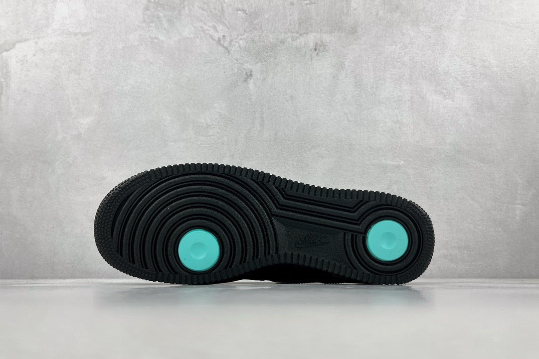NIKE x TIFFANY AIR FORCE
