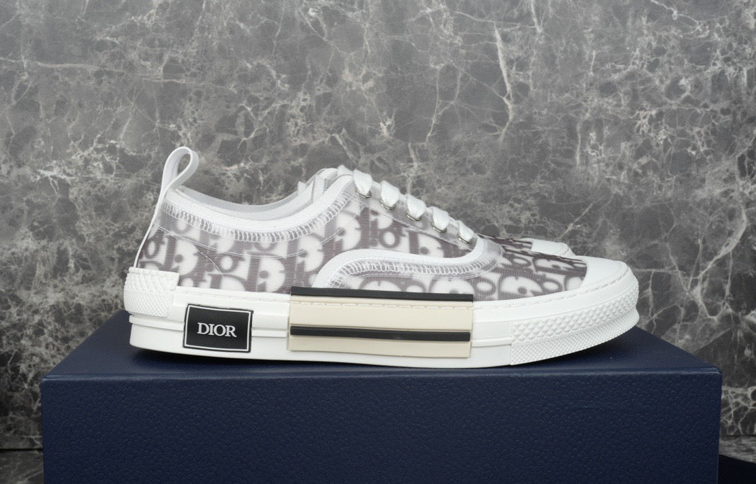 CD B23 SNEAKERS
