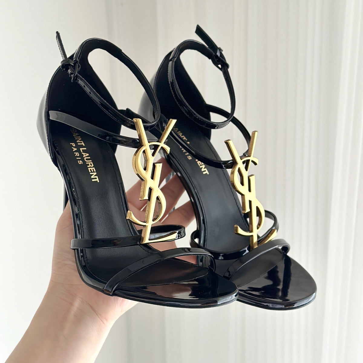 SL HEELS