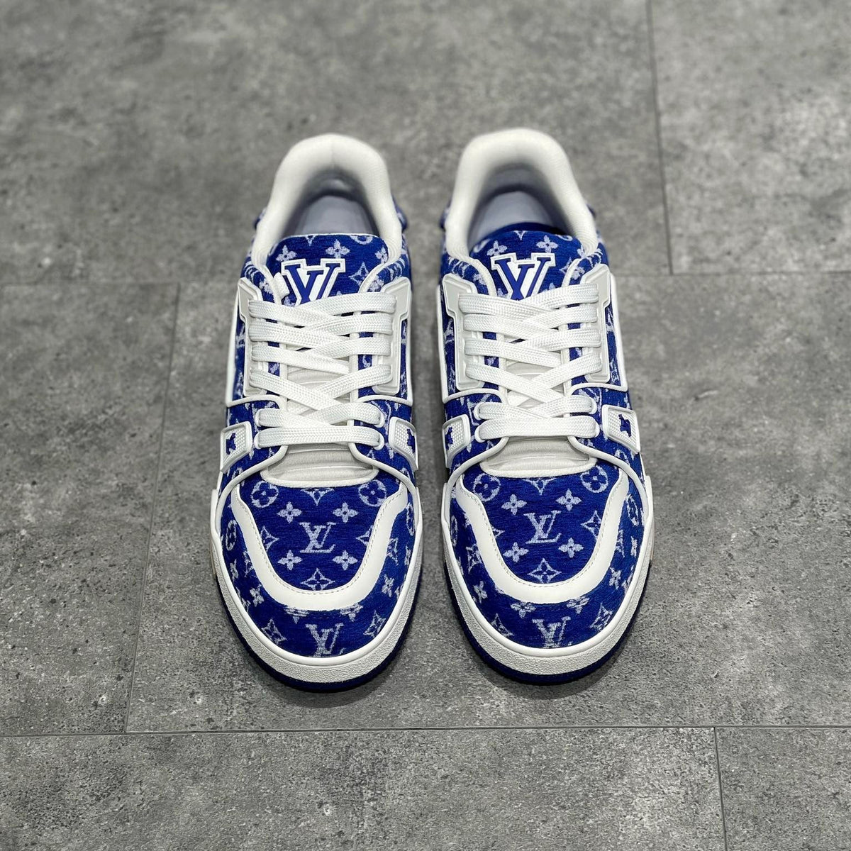 LOU TRAINERS