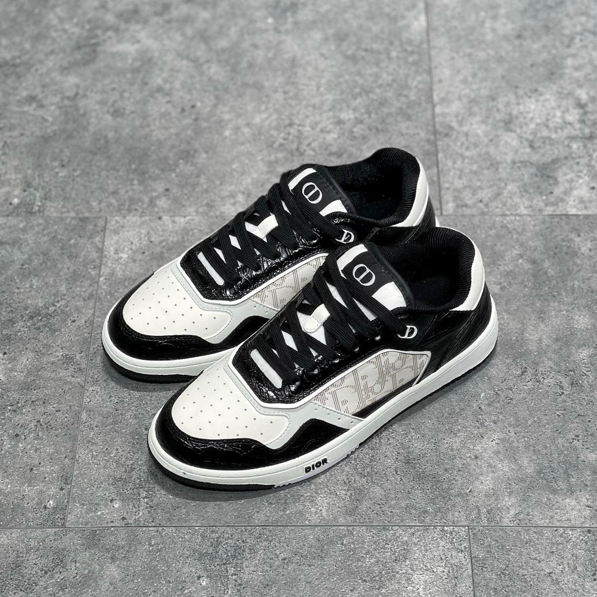 CD B27 SNEAKERS