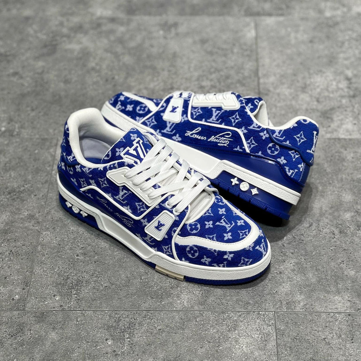 LOU TRAINERS
