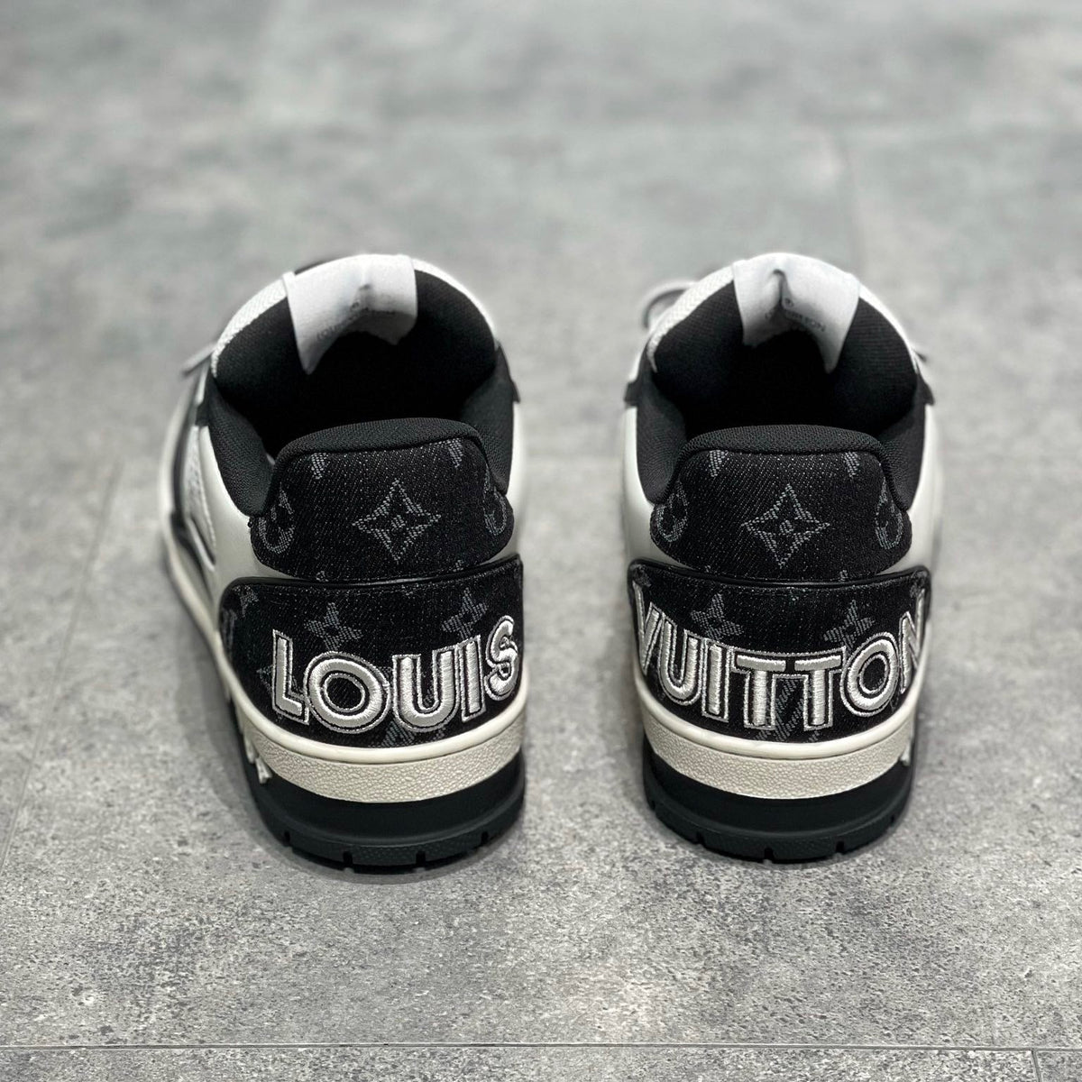 LOU TRAINERS