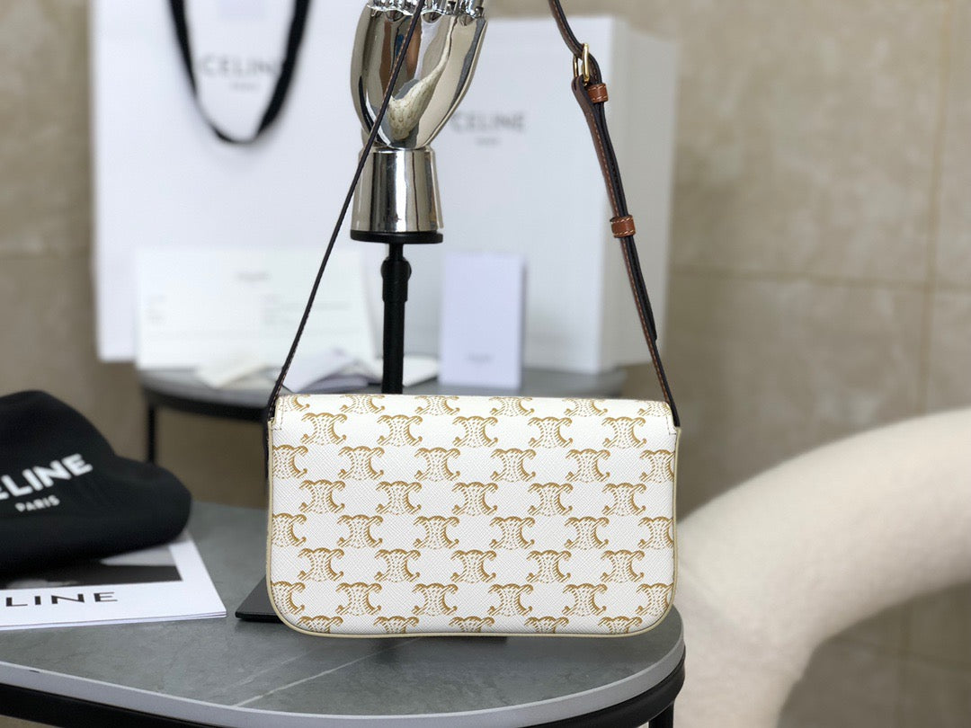 CEL TRIOMPHE SHOULDER BAG