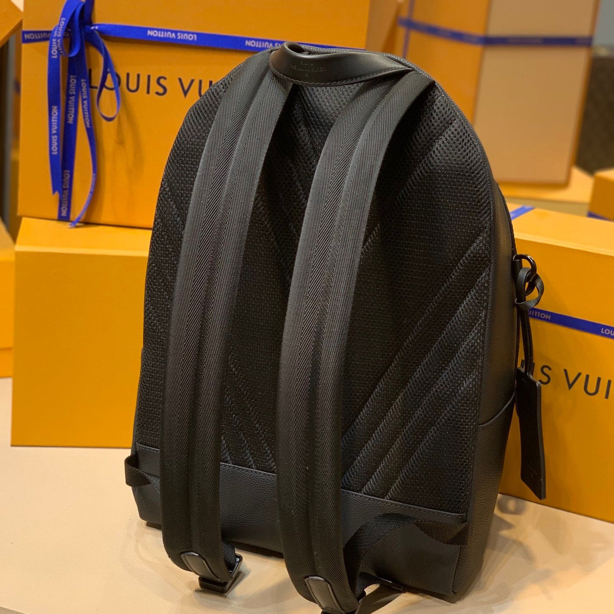 LOU AEROGRAM BACKPACK