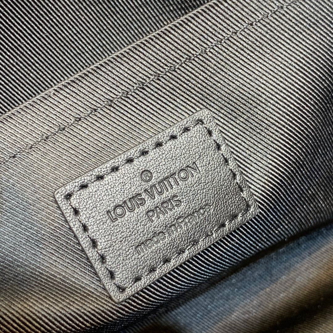 LOU GASTON WEARABLE WALLET