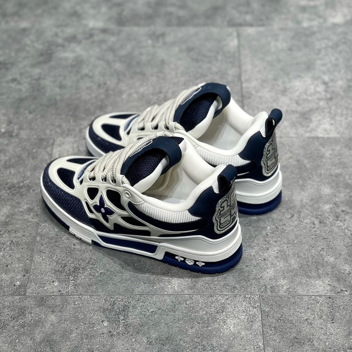 LOU TRAINERS