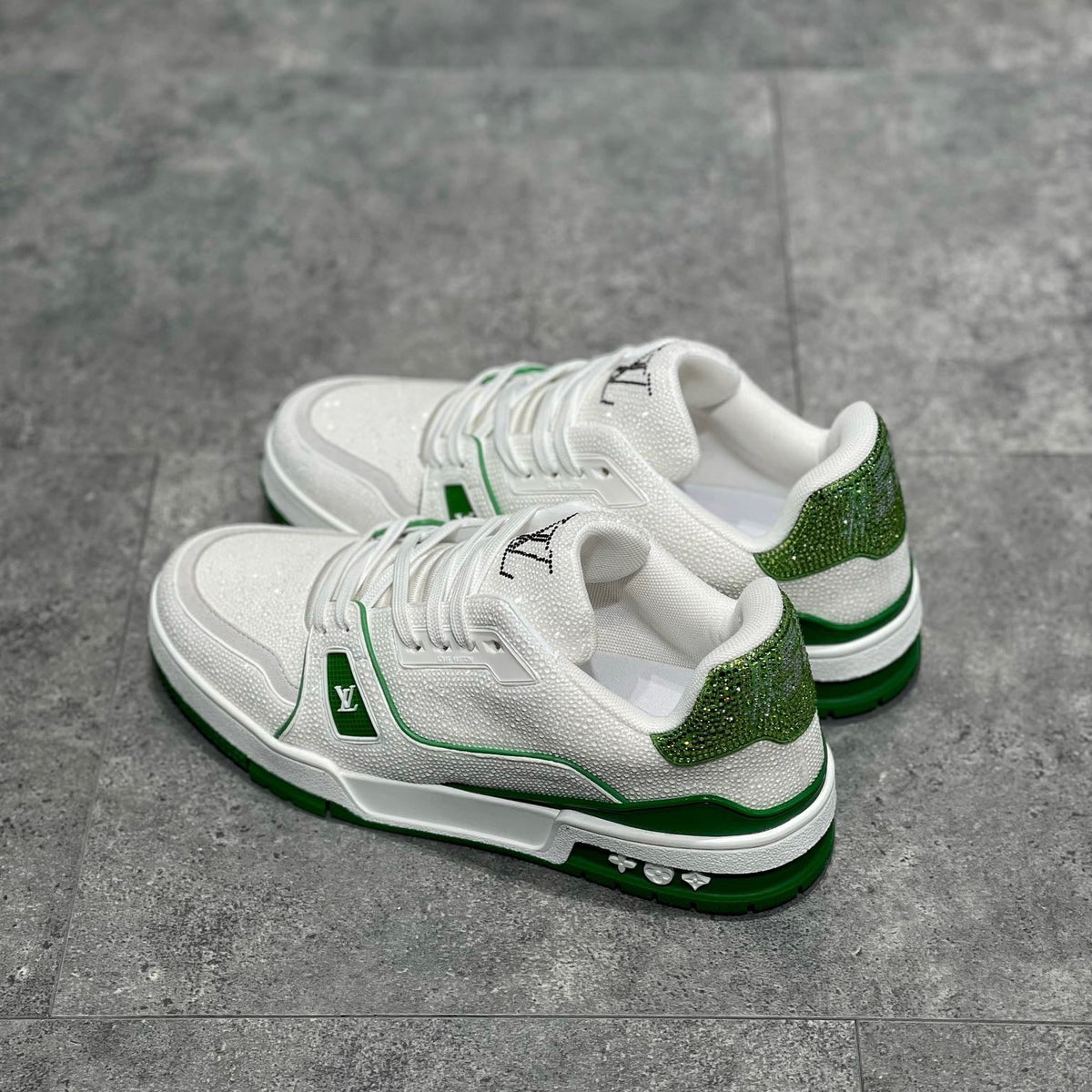 LOU TRAINERS