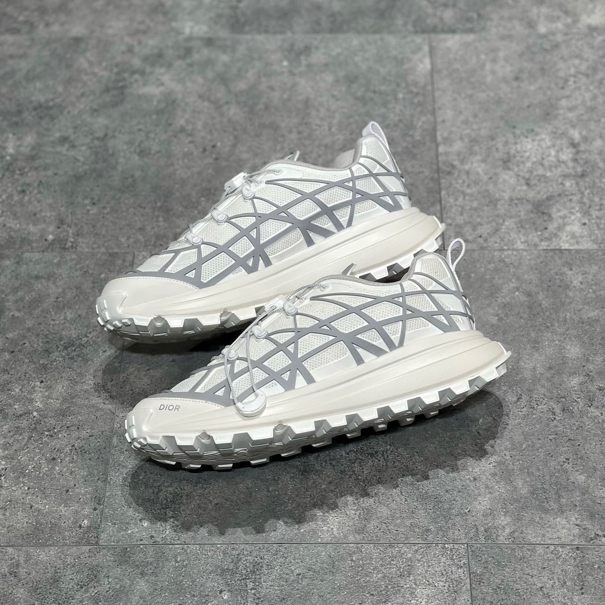 CD B31 TRAINERS