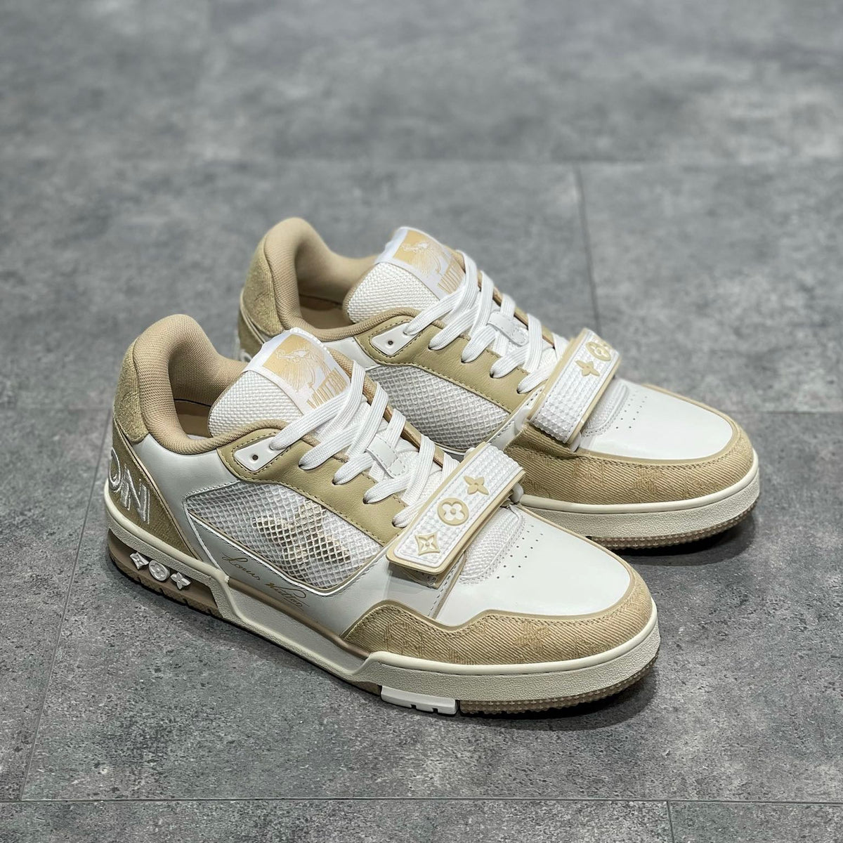 LOU TRAINERS