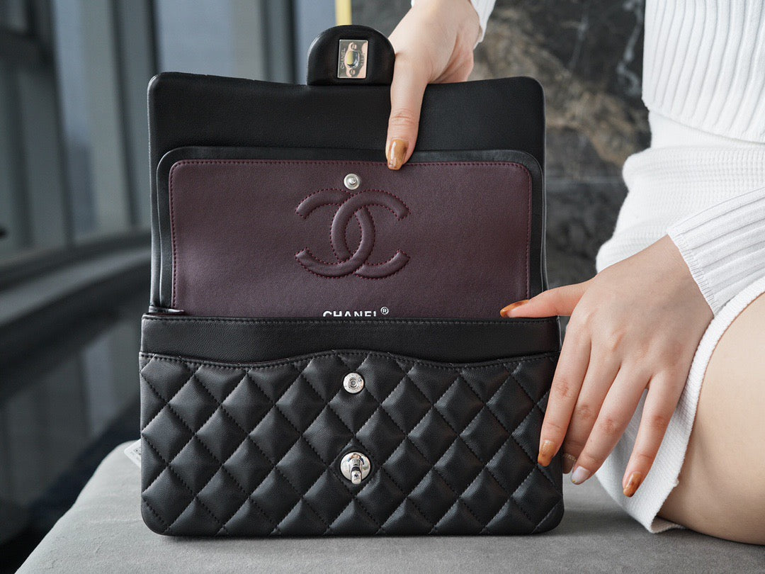 CC CLASSIC FLAP BAG