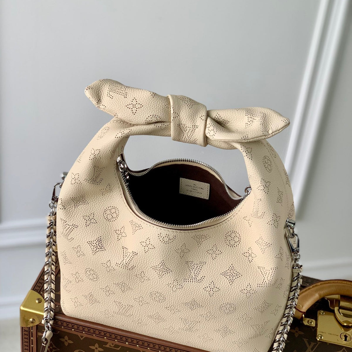 LOU WHY KNOT PM BAG