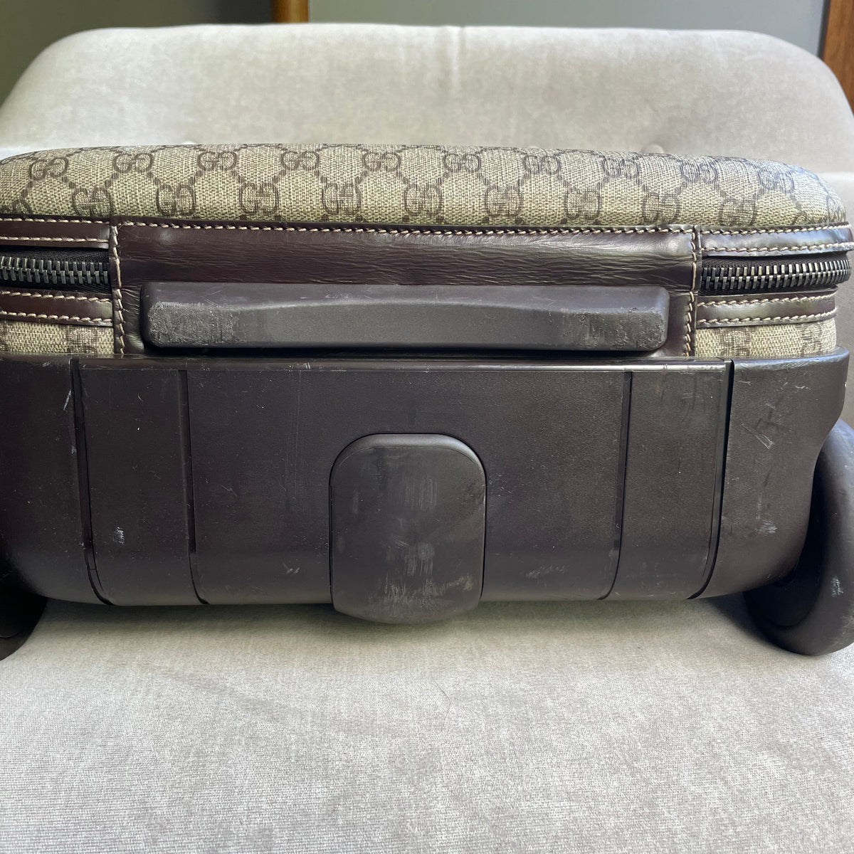Gucci Supreme Canvas Monogram GG Cabin Suitcase