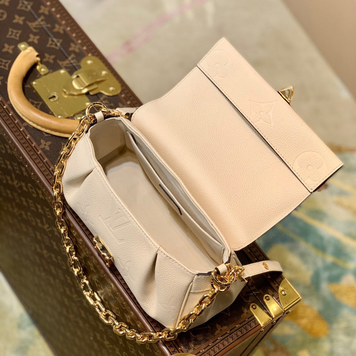 LOU FAVOURITE BAG