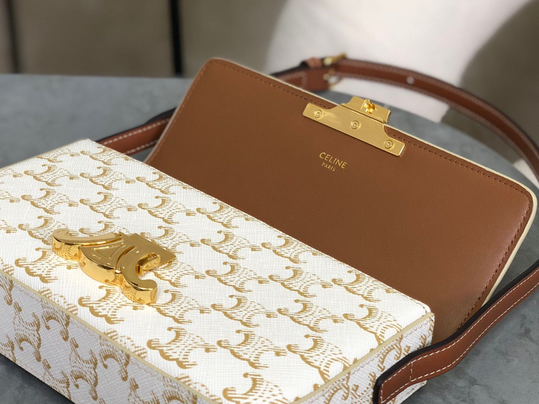 CEL TRIOMPHE SHOULDER BAG