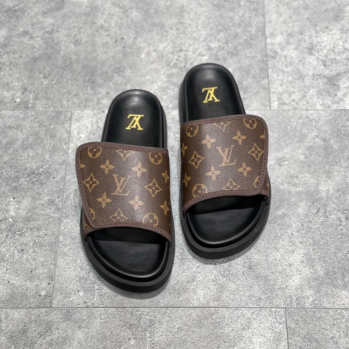 LOU MIAMI MULES