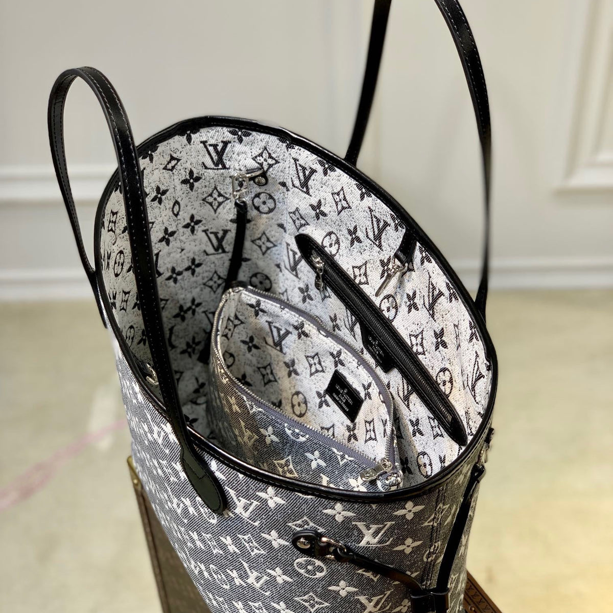 LOU NEVERFULL MM BAG