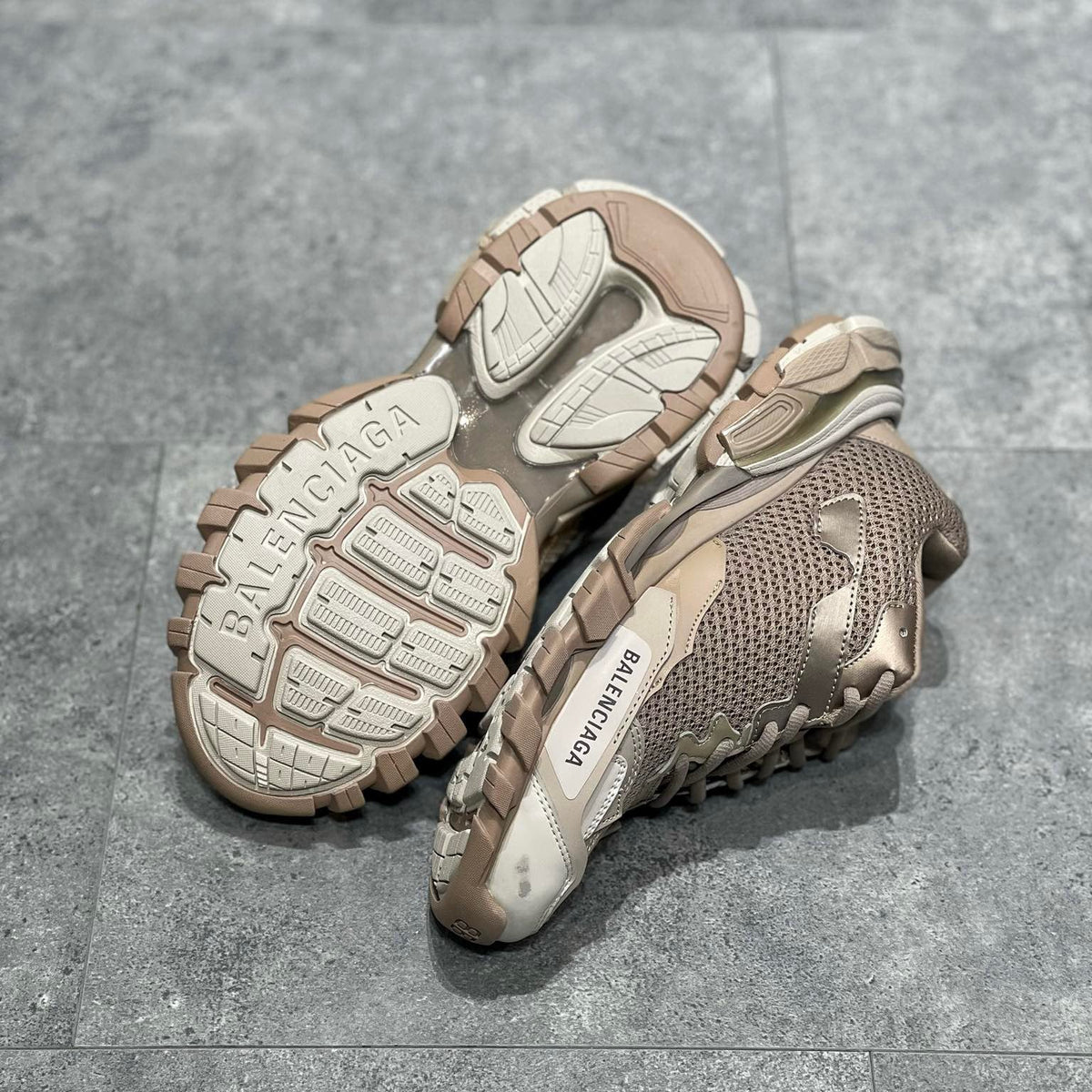 BAL TRACK 3 SNEAKERS