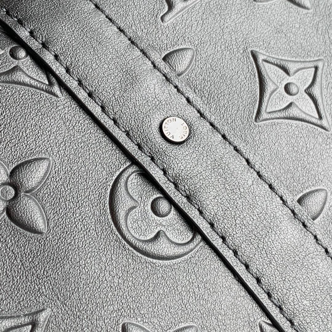 LOU KEEPALL BANDOULIÈRE 50 BAG