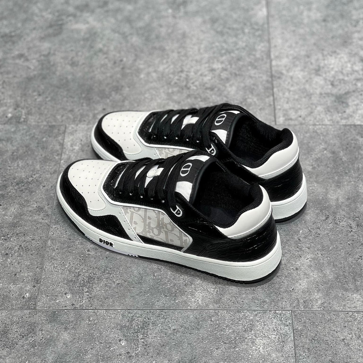 CD B27 SNEAKERS