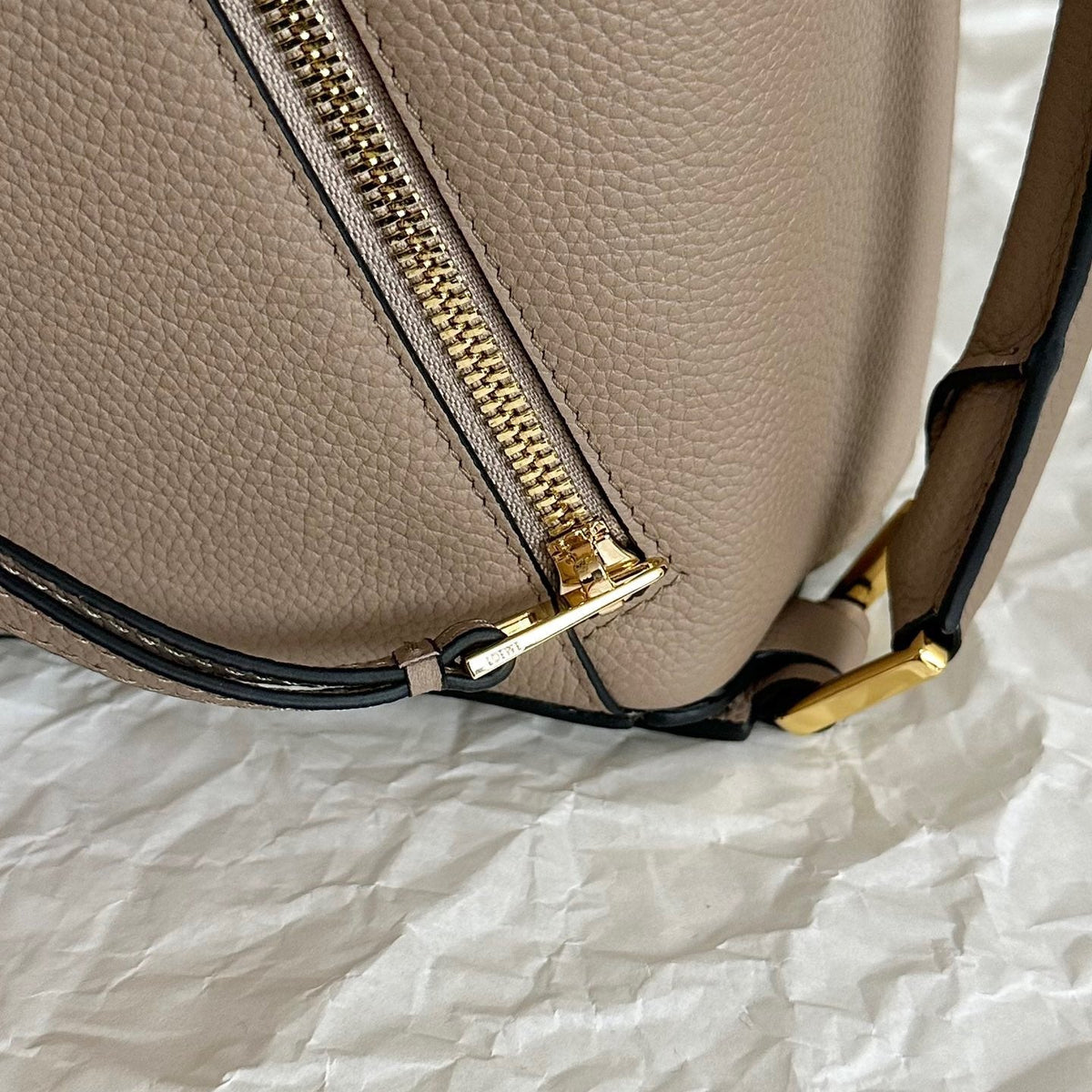 LOEW SMALL PUZZLE EDGE BAG