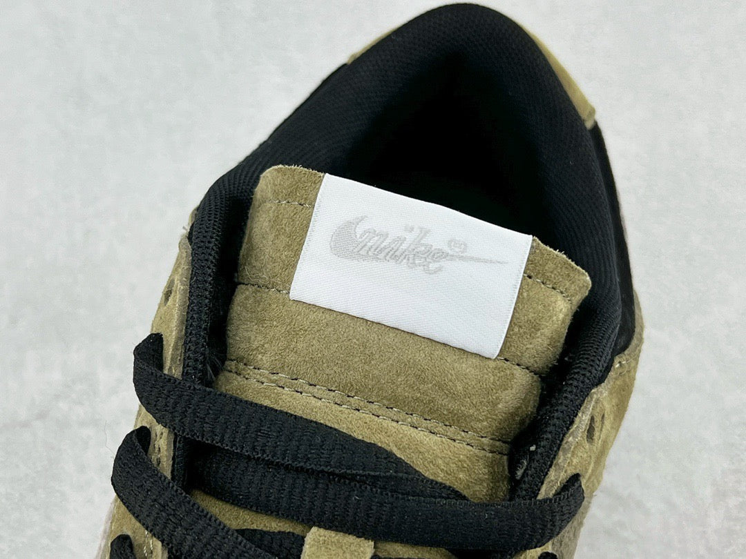 DUNK LOW x OTOMO KATUSHIRO