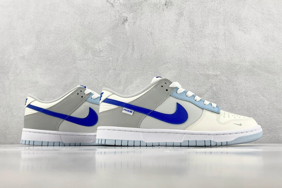 DUNK LOW IVORY HYPER ROYAL