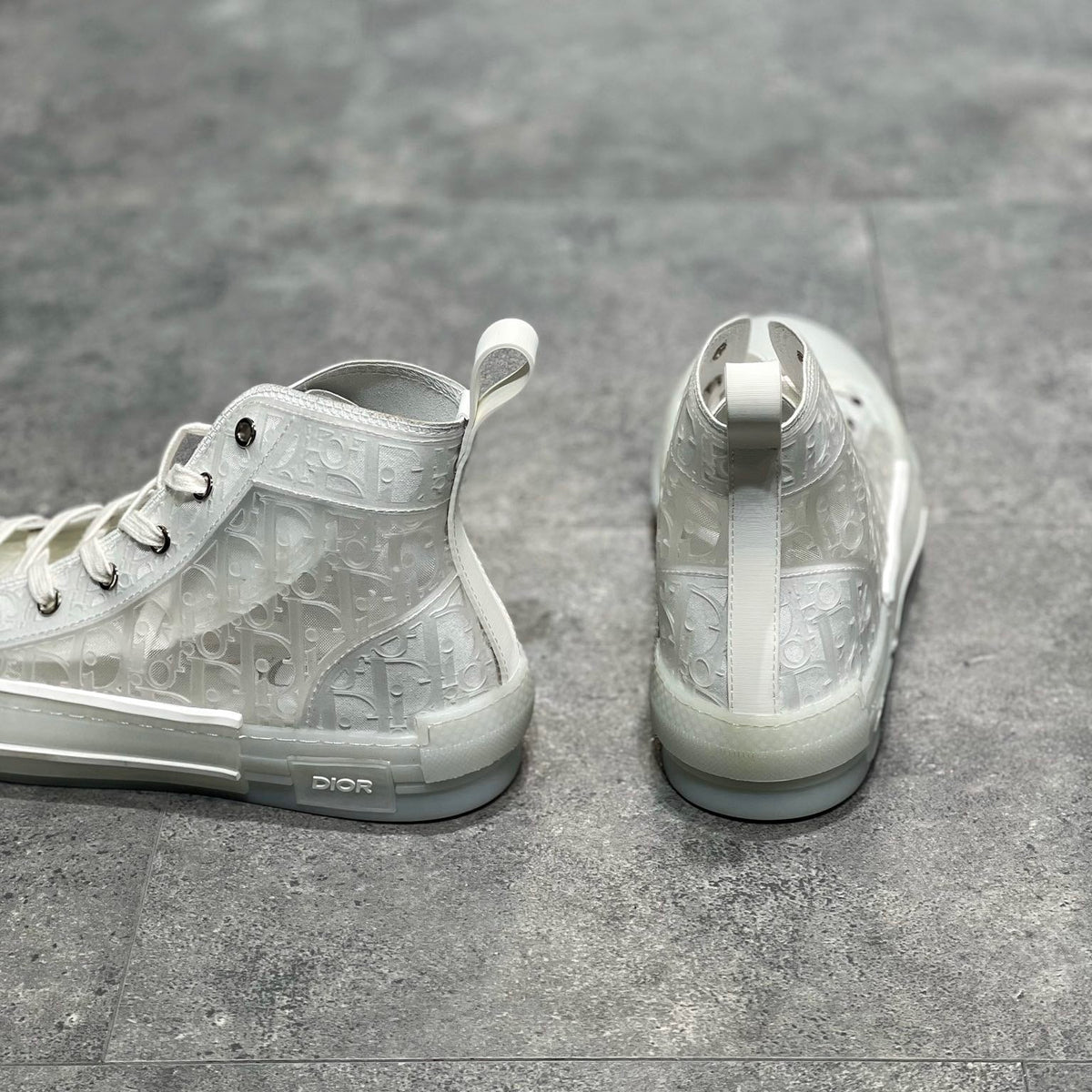 CD B23 SNEAKERS